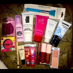 Skincare & makeup Bundle!, includes mostly full size items, & prestige brands!😘